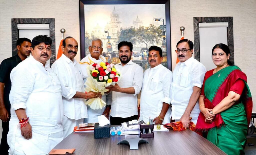 చిన్న నీటిపారుదల వ్యవస్థపై సీఎం రేవంత్ రెడ్డికి రైతు సంక్షేమ కమిషన్ నివేదిక సమర్పణ