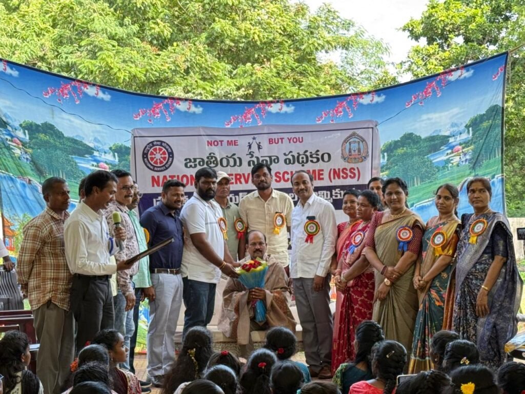 జమ్మికుంట ప్రభుత్వ జూనియర్ కళాశాలలో ఘనంగా ఉపాధ్యాయ దినోత్సవం