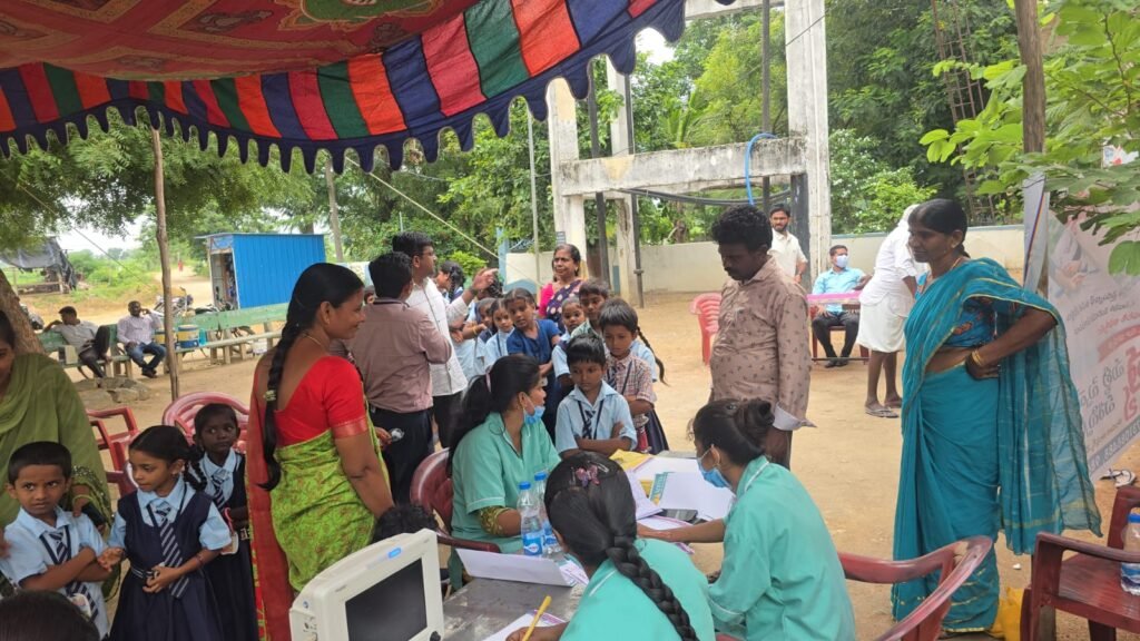హిమ్మత్ నగర్‌లో ఉచిత వైద్య శిబిరం