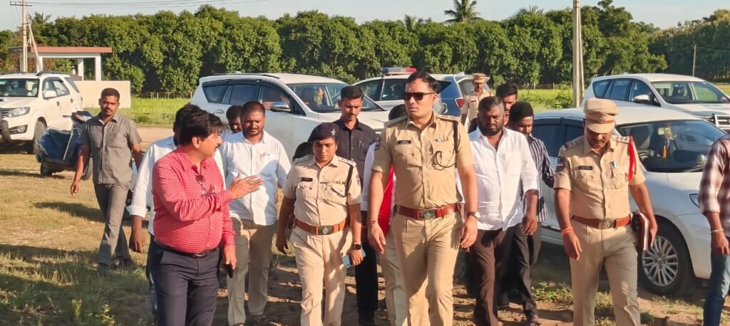 నాయిని చెరువులో గణేష్ నిమజ్జన ఏర్పాట్లను పరిశీలించిన పోలీస్ కమిషనర్ గౌస్ అలాం